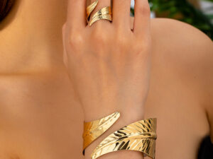 Women's Alloy Personality Geometry Open Bracelet