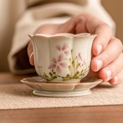 Hand-painted Petal Cups Chinese Ceramic Cup