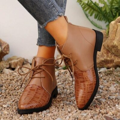 Retro Pointed Fashion Ankle Boots Women Flat Low Heel