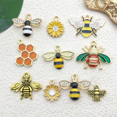 Korean Style Dripping Bee Ornament Accessory Pendant